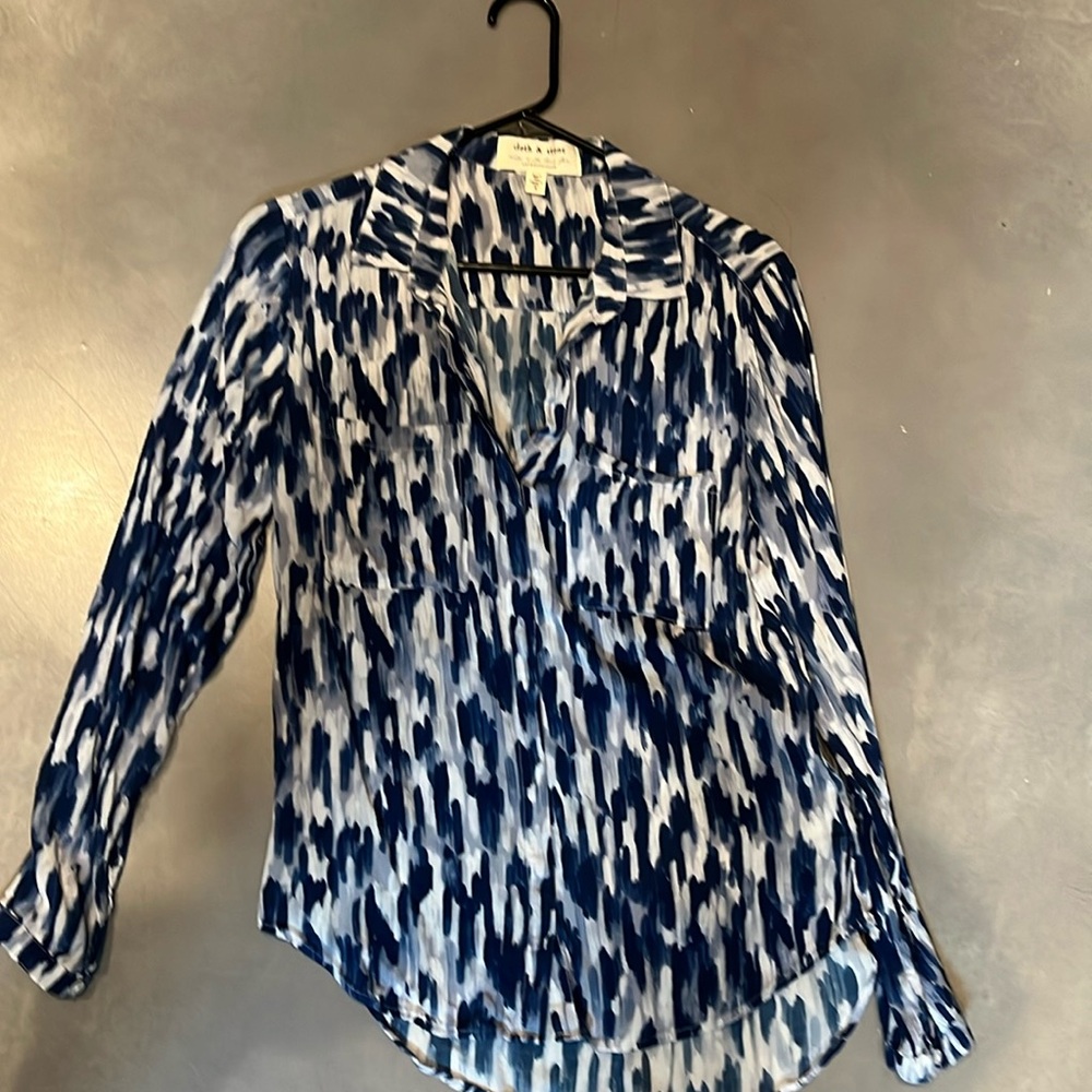 Barely worn Cloth & Stone blouse